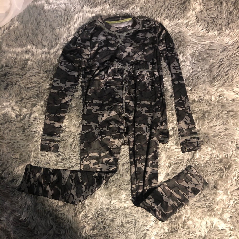 Thermal top and leggings- nwot - size 7-8
